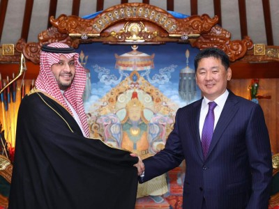 Ерөнхийлөгч У.Хүрэлсүх Саудын Арабын Хаант Улсын Эрхэм дээд Ханхүүг хүлээн авч уулзлаа