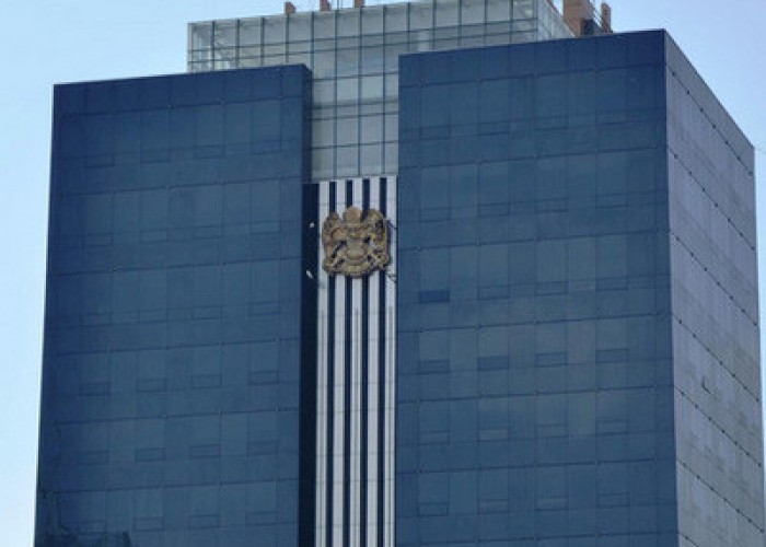 Улсын дээд шүүх Хангарди ордонд нүүж оржээ