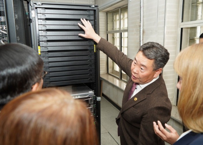 Шинэ үеийн технологийг нэвтрүүлж гамшигт үзэгдлийг эрт мэдээлэх боломжтой болов