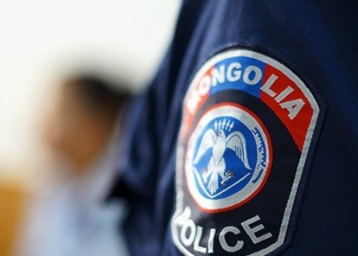 Цахимаар танилцсан эмэгтэйтэйгээ уулзахаар очоод дээрэмдүүлжээ