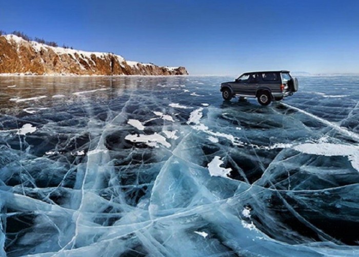 Гол нуурын мөсний зузаан хангалттай бэхжээгүй байгааг анхаарууллаа