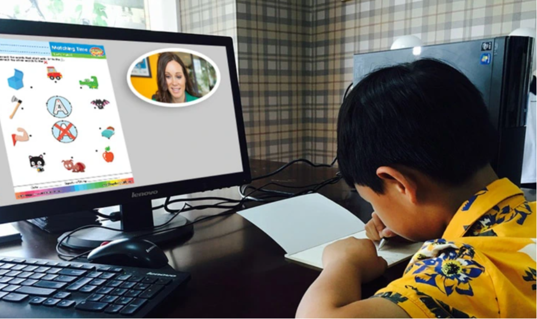 Нийслэлийн 1-5 дугаар ангийн сурагчид цахимаар хичээллэж байна