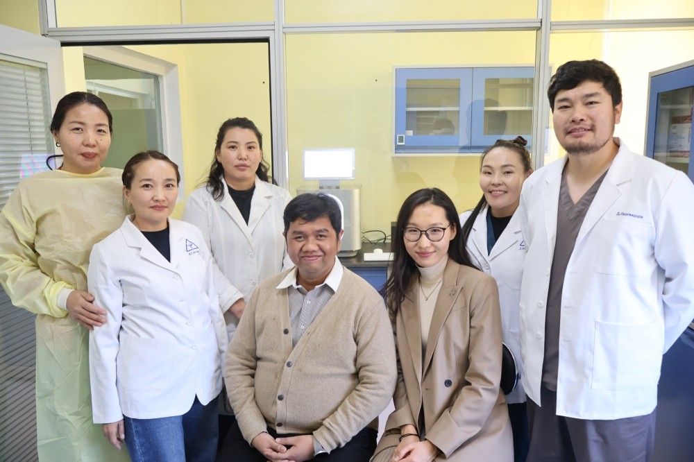 ХӨСҮТ шинэ үеийн генийн дараалал тогтоох NGS тоног төхөөрөмжийг суурилуулав