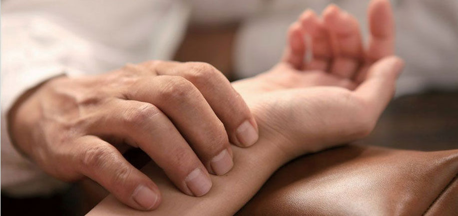 Монголын уламжлалт анагаах ухааныг 2026-2030 онд хөгжүүлэх арга хэмжээний төлөвлөгөө баталлаа