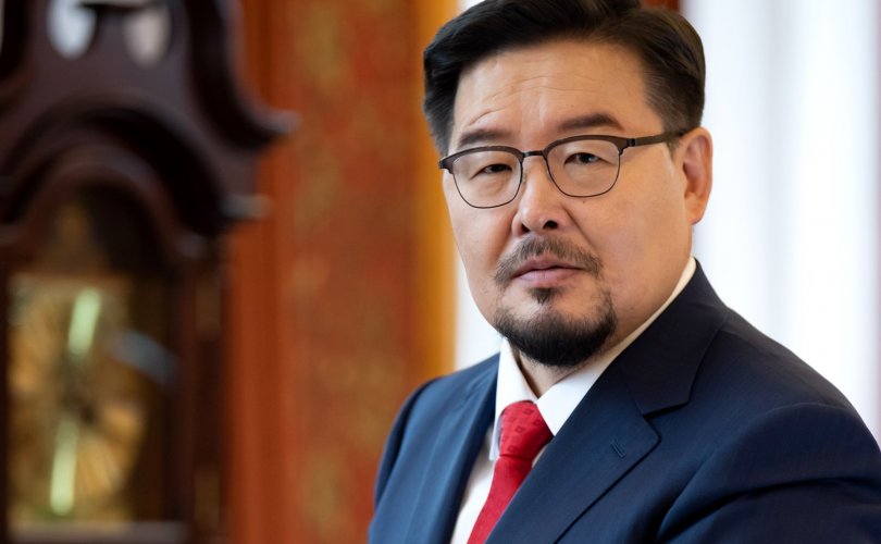 Г.Занданшатар: Бид авлигачдад алдаж байсан алт, зэс, нүүрсний ордуудыг ард түмэндээ буцаан авчирсаар байгаа