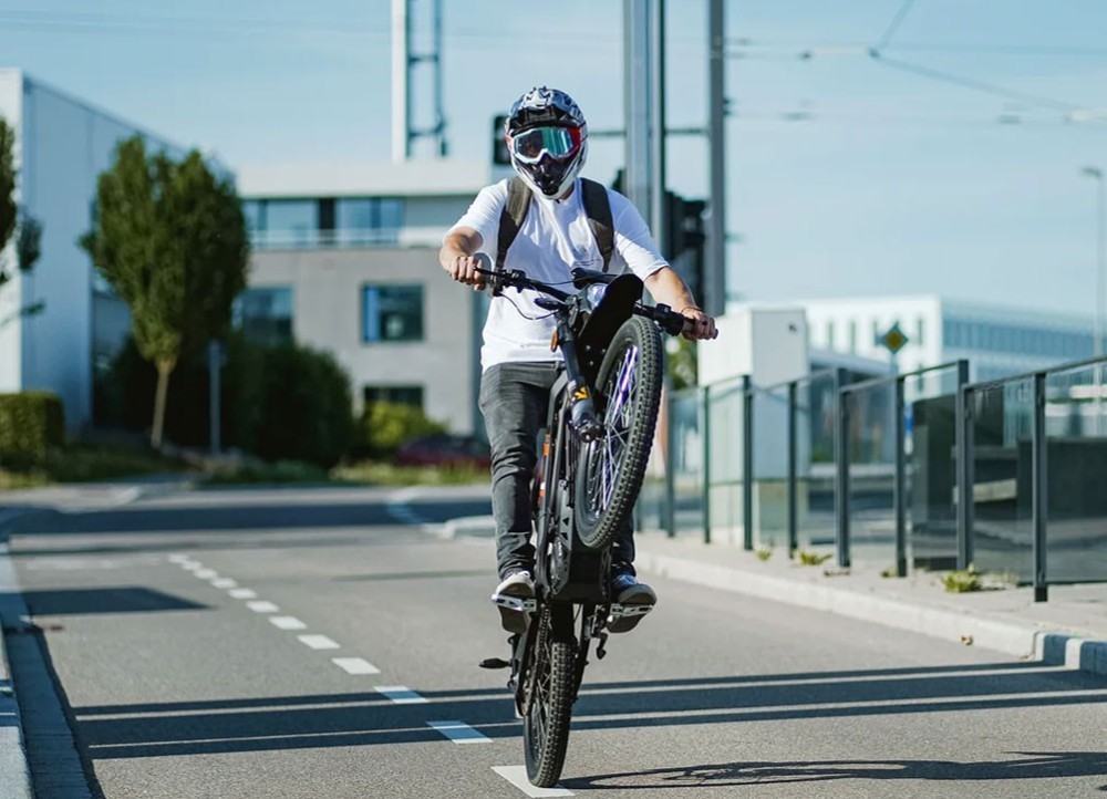 Сурронтой холбоотой зам тээврийн 161 осол бүртгэгджээ