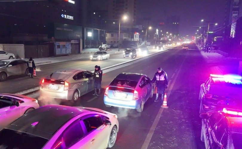 Эрхээ хасуулсан үедээ согтуугаар жолоо баривал 14 сая хүртэлх төгрөгөөр торгох эсвэл хорих ялтай
