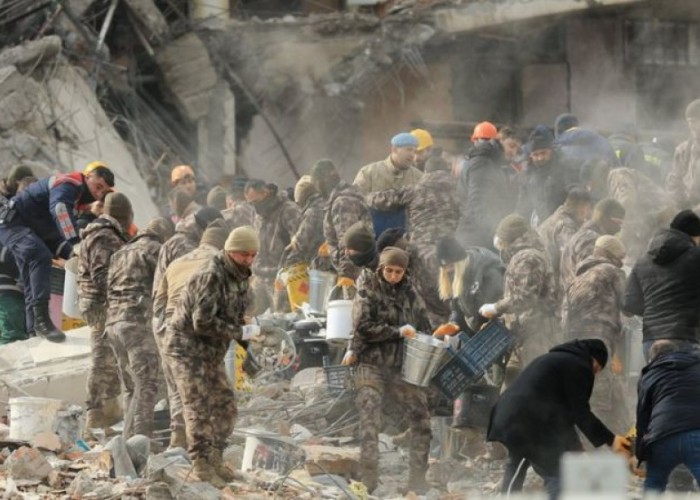 Турк, Сирийн газар хөдлөлтөд амиа алдагсдын тоо 7800 давлаа