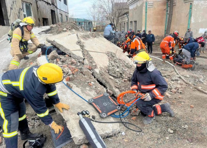 Газар хөдлөлтийн үеийн дуурайлган үзүүлэх дадлага сургууль зохион байгуулав