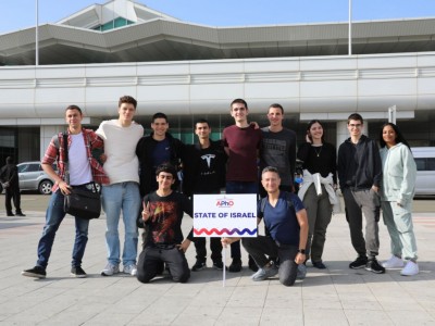Азийн физикийн олимпиадад оролцох эхний баг Монголд ирлээ