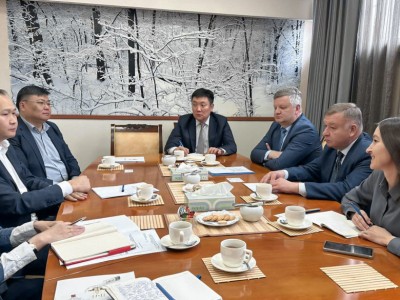 Монгол-Хятад-Оросын худалдаа эдийн засгийн чуулган маргааш болно