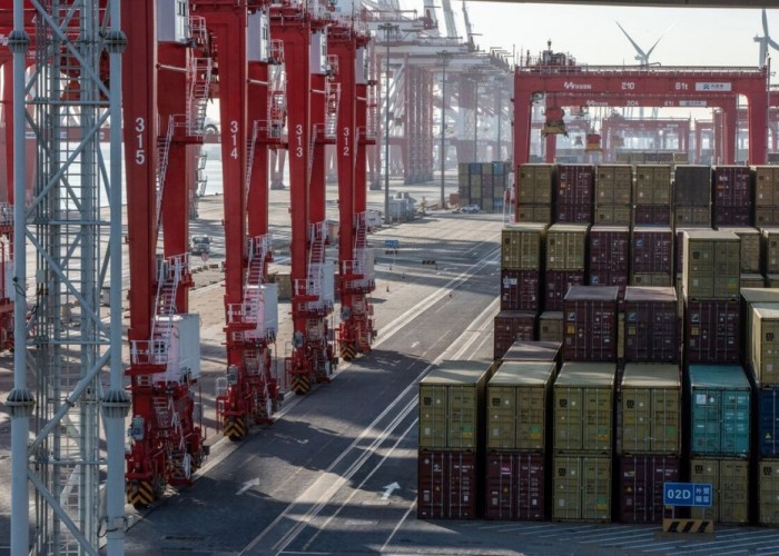 БНХАУ-ын экспорт сүүлийн 3 сарын хугацаанд анх удаа буурлаа