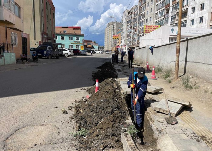 Авто зам болон хөрсний ус зайлуулах шугамд цэвэрлэгээ хийлээ