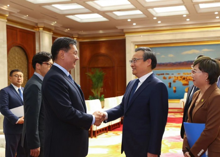 Монгол Улсын Ерөнхийлөгч У.Хүрэлсүх БНХАУ-ын Ниншя хотон үндэстний Өөртөө засах оронд зочлов