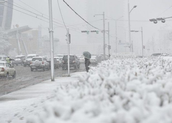 Улаанбаатарт өдөртөө 0 градус орчим байна