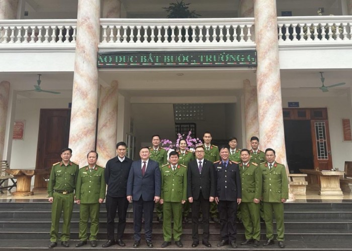 Вьетнамд хулгайн хэргээр 8-10 жилийн ял авсан 8 Монгол иргэн хоригдож байна