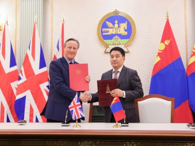 Монгол Улс ховор металлын чиглэлээр Их Британитай хамтран ажиллахаар болов