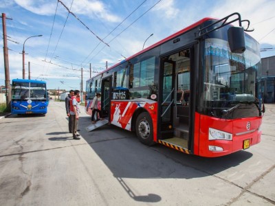 Автомашингүй өдрөөр нийтийн тээврийн 37 чиглэлийг түр өөрчлөхөөр боллоо