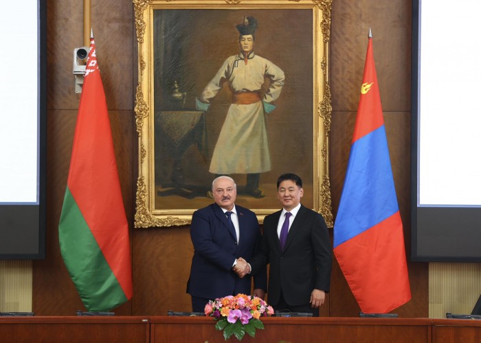 Монгол Улсын Ерөнхийлөгч У.Хүрэлсүх, БНБУ-ын Ерөнхийлөгч А.Г.Лукашенко нар албан ёсны хэлэлцээ хийлээ