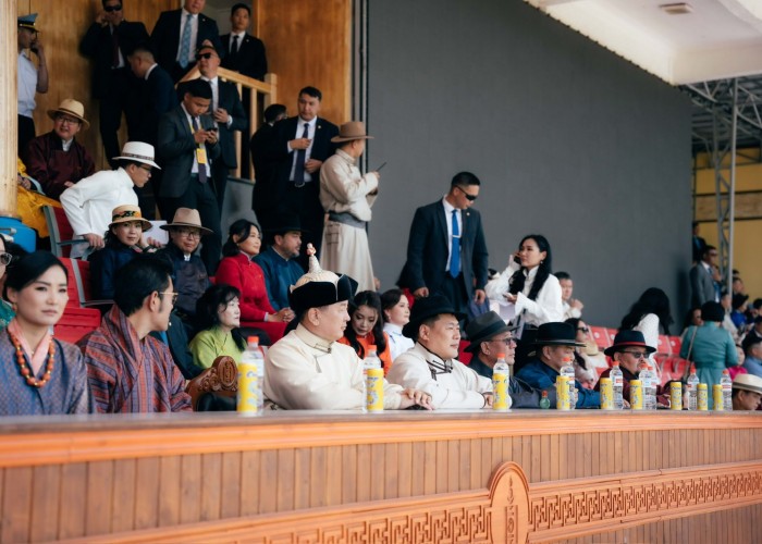 Монгол Улсын Ерөнхийлөгч, УИХ-ын дарга, Ерөнхий сайд нар Үндэсний их баяр наадмын нээлтэд оролцлоо