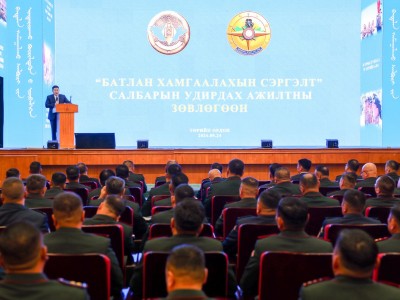 Ерөнхий сайд Л.Оюун-Эрдэнэ: Зэвсэгт хүчин, батлан хамгаалахын салбарт хүний эрхийг дээдлэхэд анхаарч ажиллаарай