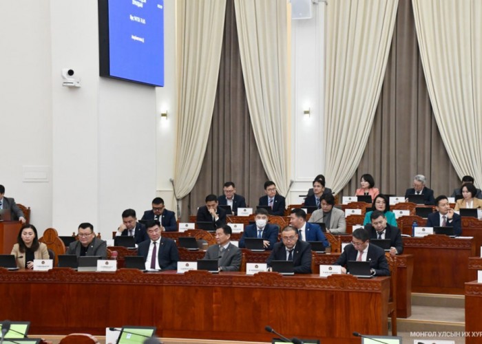 Монгол Улсын 2025 оны төсвийн төслийг хэлэлцэх дэгийн тухай хуулийн төслийг батлав