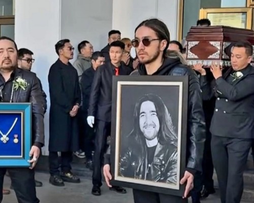 Харанга хамтлагийн ахлагч Ц.Энхманлай агсныг эцсийн замд нь үдлээ