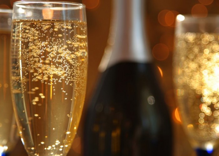 ЭМЯ-наас шинэ жилийн баяр зэрэг нийтийг хамарсан урлаг, спортын арга хэмжээнээс татгалзахыг уриаллаа