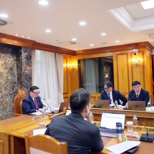 Улсын хилийн зурваст хууль зөрчиж олгосон 66 га газрыг төрийн мэдэлд буцаан авлаа