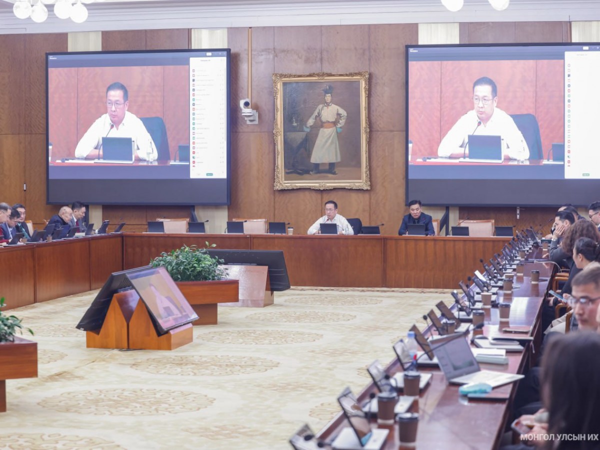 Ойн салбарын тулгамдсан асуудал, эрх зүйн орчныг сайжруулах талаар хэлэлцүүллээ