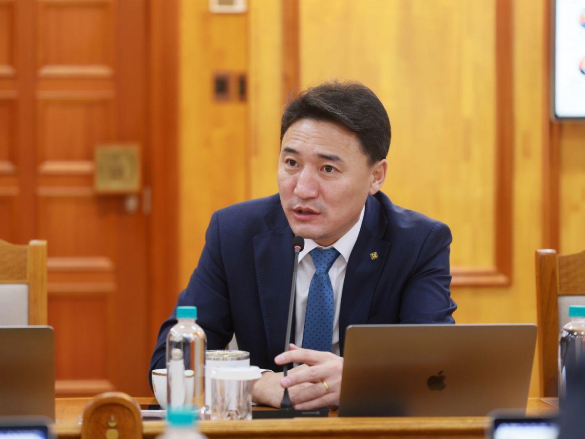 Дэлхийн газрын тосны зах зээлийн нөхцөл байдалтай холбогдуулан авч хэрэгжүүлж буй хариу арга хэмжээний явцыг эрчимжүүлэхээр боллоо