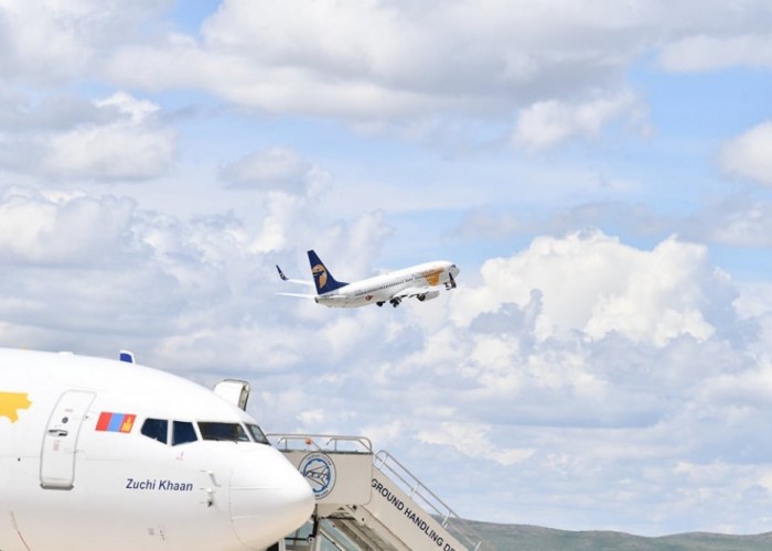 Япон улстай 11 гарцтай шинэ нисэх буудлын өргөтгөл барих хэлцлийг хийж байна