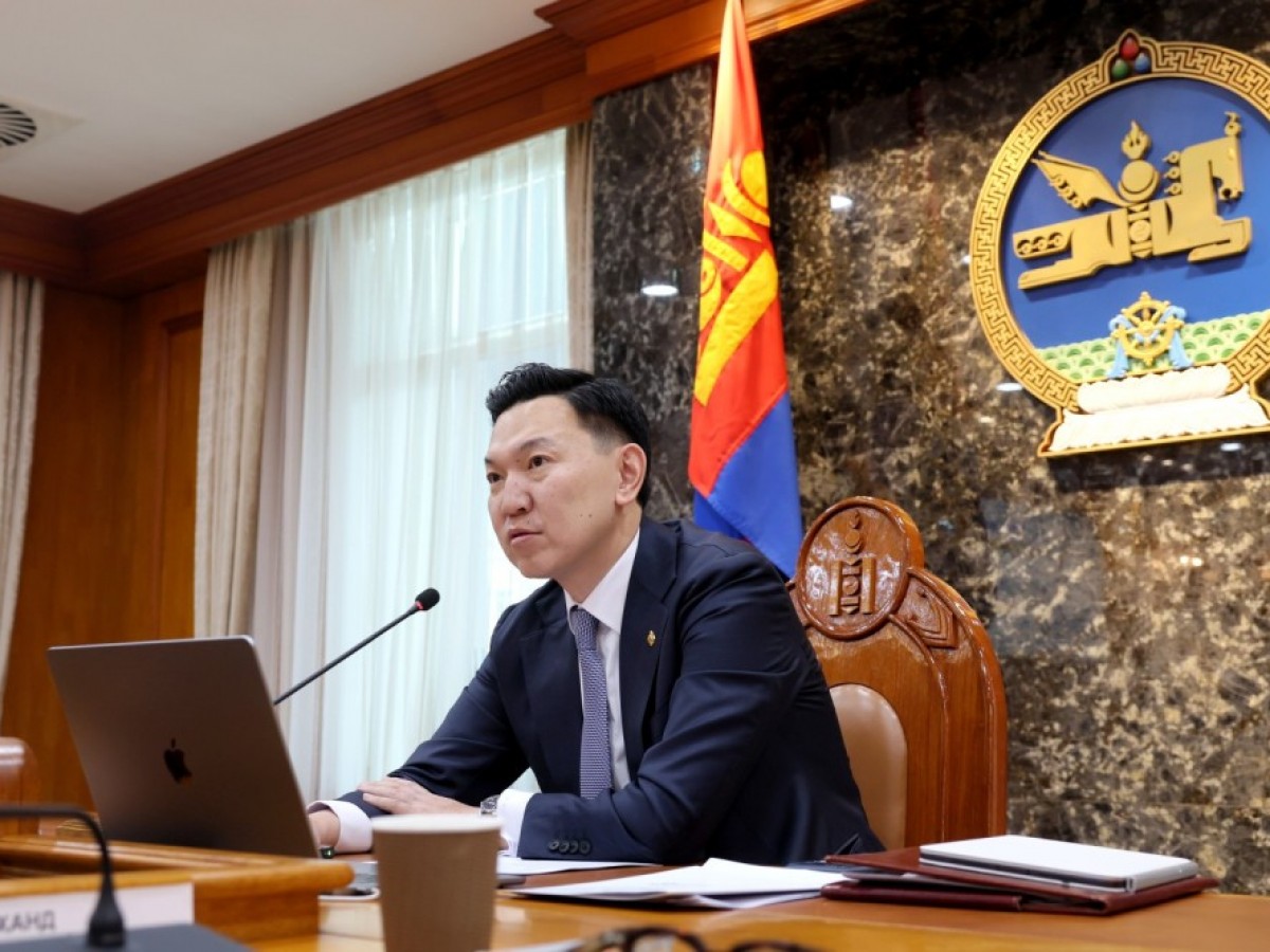 Татварын өрийн улмаас дансаа хаалгасан 12100 ААН-ийн дансыг хугацаатай нээлээ