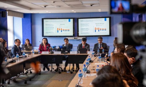 Эдийн засаг энэ онд 5 хувиар өсөх төлөвтэй байгаа гэв